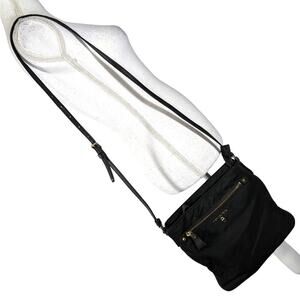 MICHAEL KORS! LUXE BLACK NYLON CROSSBODY W/GOLD HARDWARE PURSE, HANDBAG!